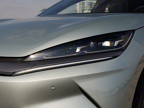 2025�� EV 545KM��Խ��