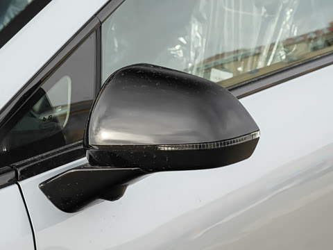 2025�� 630 Lite��