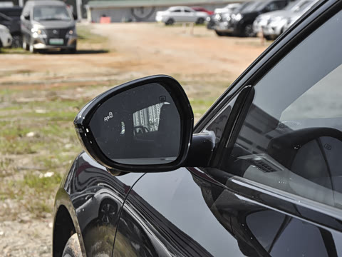 2025�� Ultra���̰�