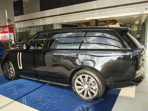 2025�� 3.0 L6 400PS �����ӳ���