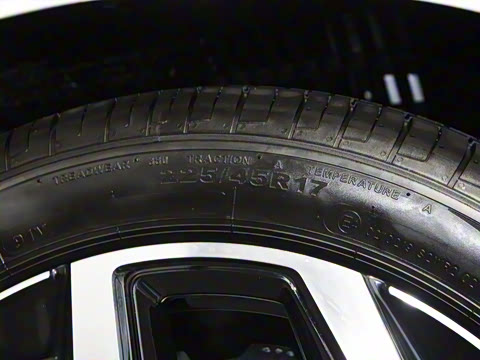 2026�� 300TSI R-Line