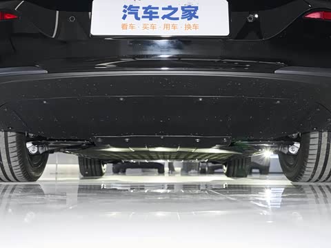 2026�� ���� 702 Max �콢��