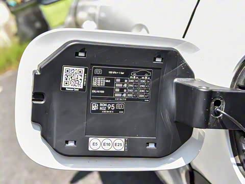 2025�� GLB 200 ������