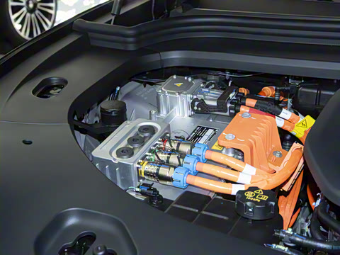 2025�� ���� Ultra�� 52kWh 6����