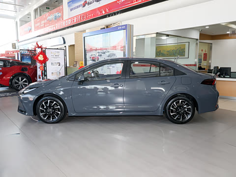 2026�� 1.8L ˫�� ��Ӣ��