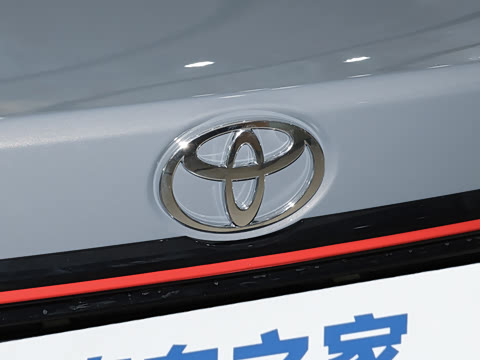 2026�� 1.8L ˫�� ��Ӣ��