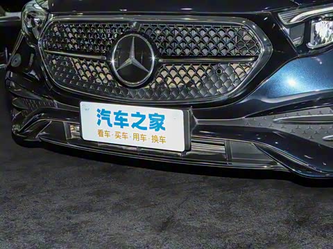 2024�� E 350 e L ���ʽ��϶����˶��γ�