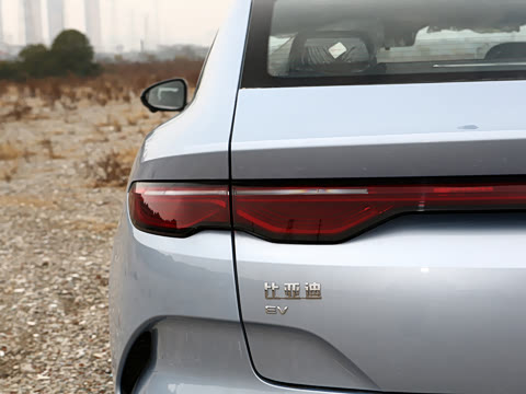 2025�� EV 470KM������