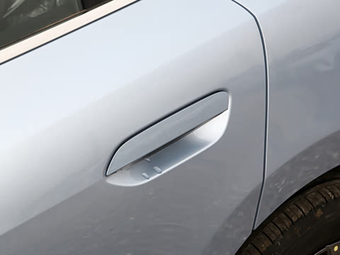 2025�� EV 470KM������