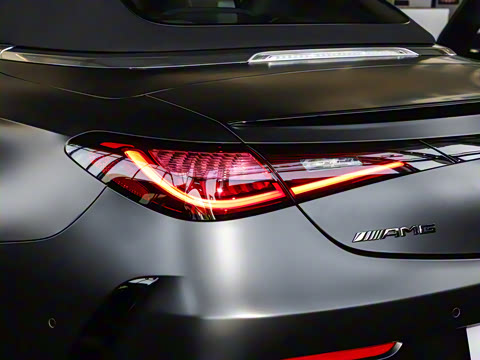 2025�� AMG CLE 53 4MATIC+ ������ܳ�