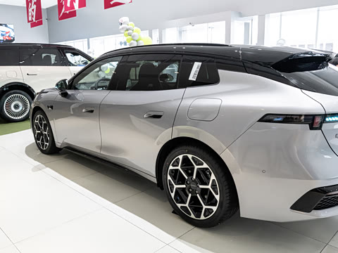 2027�� 200��������Ultra