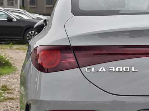 2025�� 300L �����������ǰ�