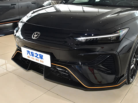 2025�� ������ 2.0T ������