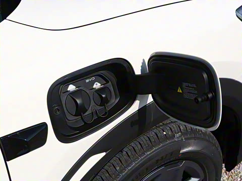 2025�� �Ǽݰ� 401KM ������