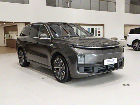 2025�� Pro ���ܻ��°�