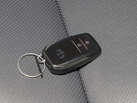 2026�� 2.5L���ܵ��˫������������ 7��