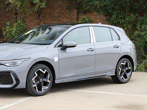 2026�� 300TSI R-Line