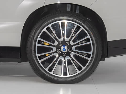 2025�� �콢��