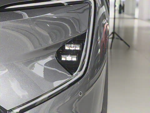 2025�� �Ŀ� Max�����