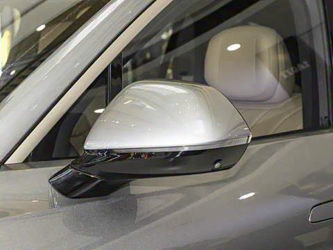 2025�� Pro ������