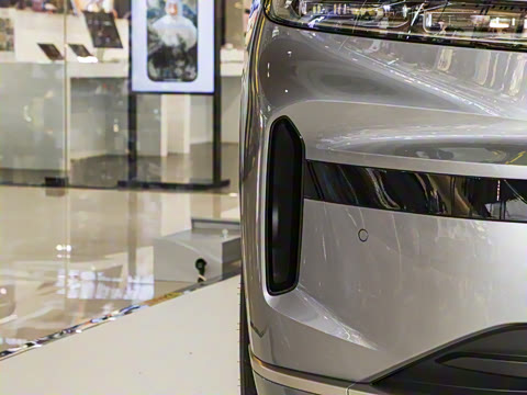 2025�� Pro ������