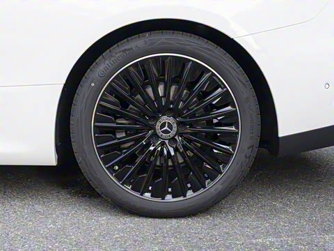 2026�� CLE 300 4MATIC �����ͽ��ܳ�