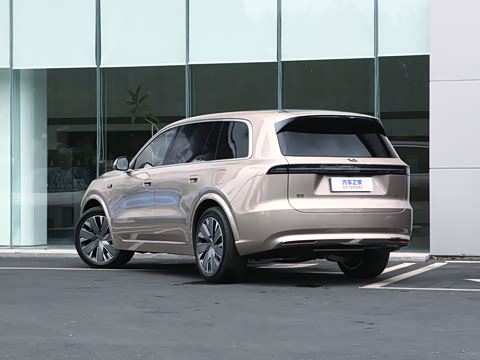 2026�� Ultra