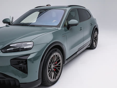2026�� Cayenne Turbo Electric