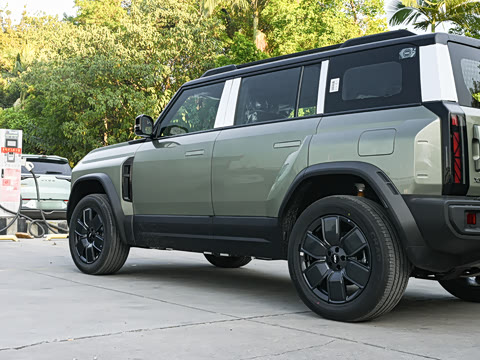 2025�� 215Զ�а�