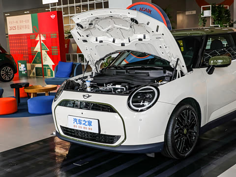 2025�� PAUL SMITH ���ʦ��