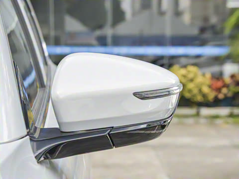 2026�� 2.0TD �Զ���Ӣ 7��