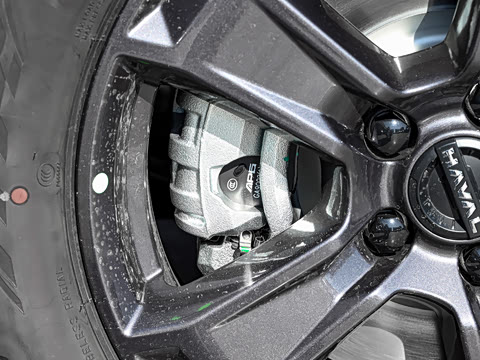 2025�� 2.0T 4WD Pro