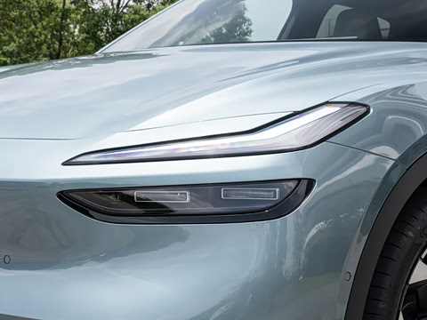 2026�� 85kWh Max+