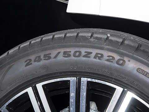 2027�� 2.0T ˫�������������