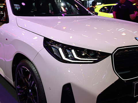 2025�� M50 xDrive