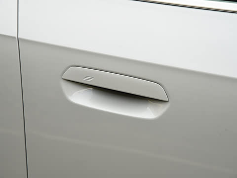 2026�� xDrive25Li X�����װ