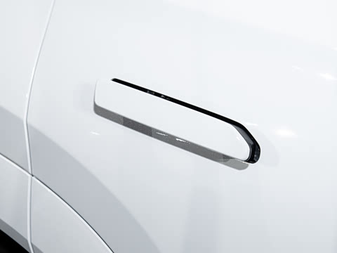 2027�� 2.0T ˫�������������