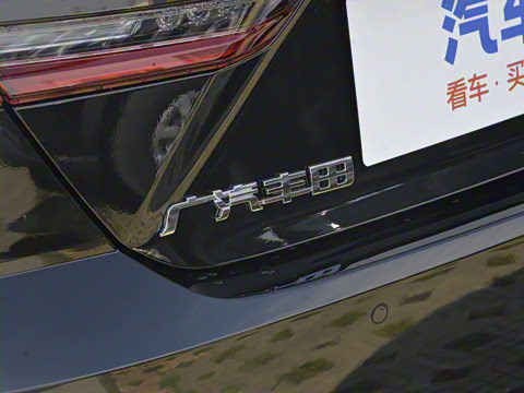 2026�� ˫�� 2.0HS �˶���