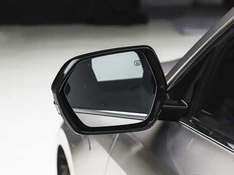 2026�� 1.5L ��϶���