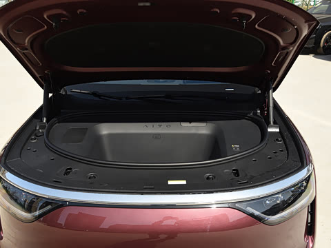 2025�� ���� Max+ ������������ 