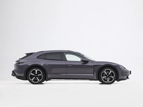 2026�� Taycan 4 Cross Turismo