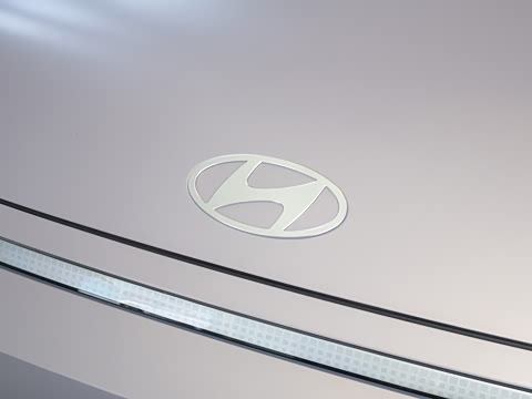 2025�� ����SMART�� 64.2kWh