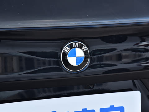 2026�� �Ŀ� 525Li ������װ