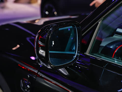 2025�� BRABUS ���ܰ�