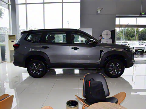 2023�� 2.0T ���;�Ӣ�� 7��