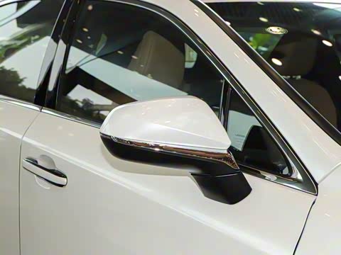 2026�� 350h ����������