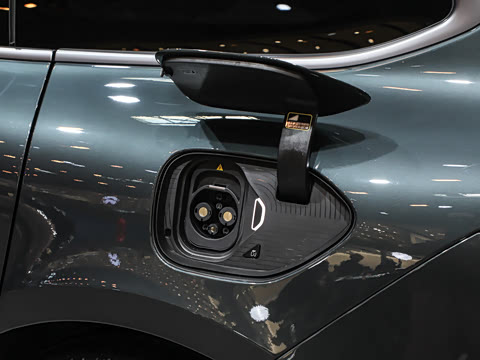 2026�� ��Ȼ�澳�� 100kWh Touring