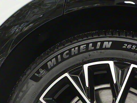 2025�� 100kWh �����������Ǽݰ�