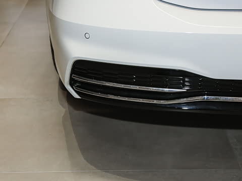 2025�� 45 TFSI quattro ������