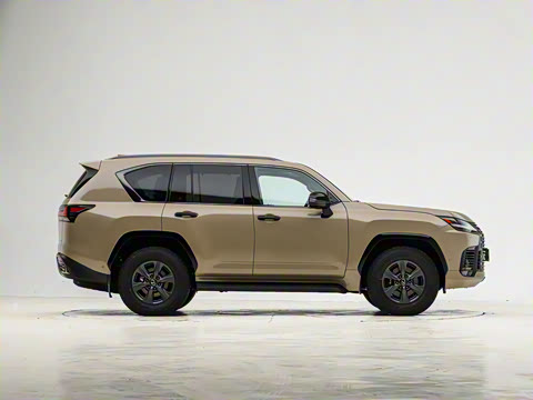 2025�� 700h OVERTRAIL�쾳��